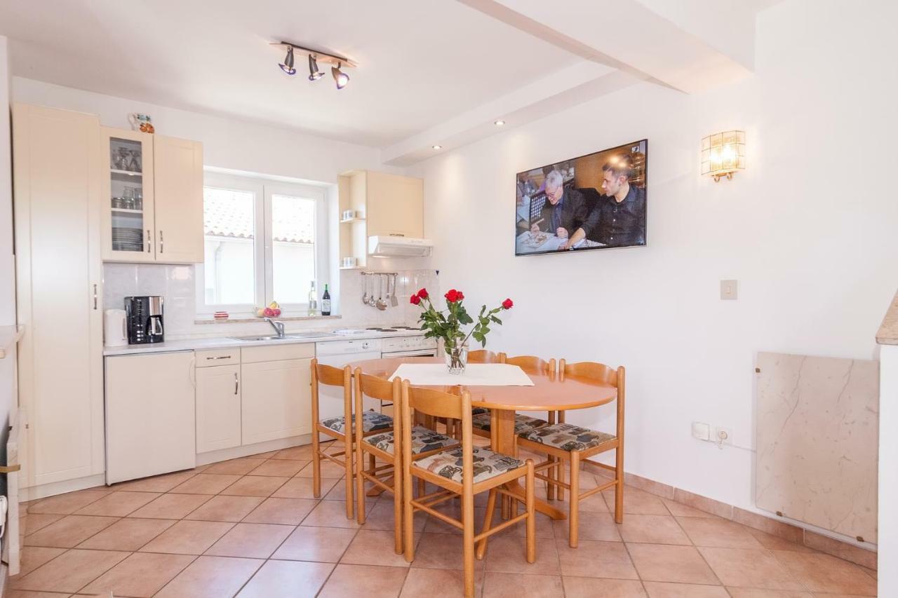 Villa California Пореч Экстерьер фото