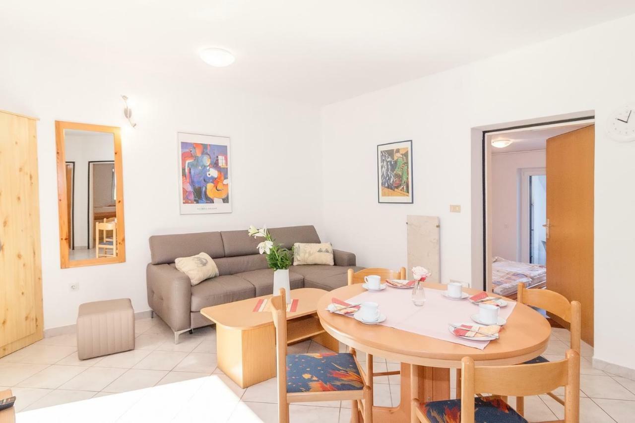 Villa California Пореч Экстерьер фото